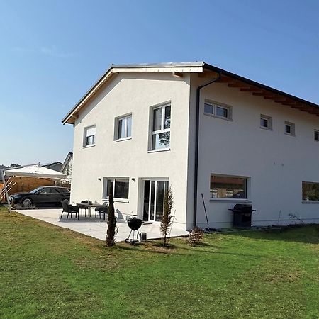 Modernes Ferienhaus Mit 3 Schlafzimmern In Der Naehe Vom Scharmuetzelsee Wendisch Rietz Luaran gambar