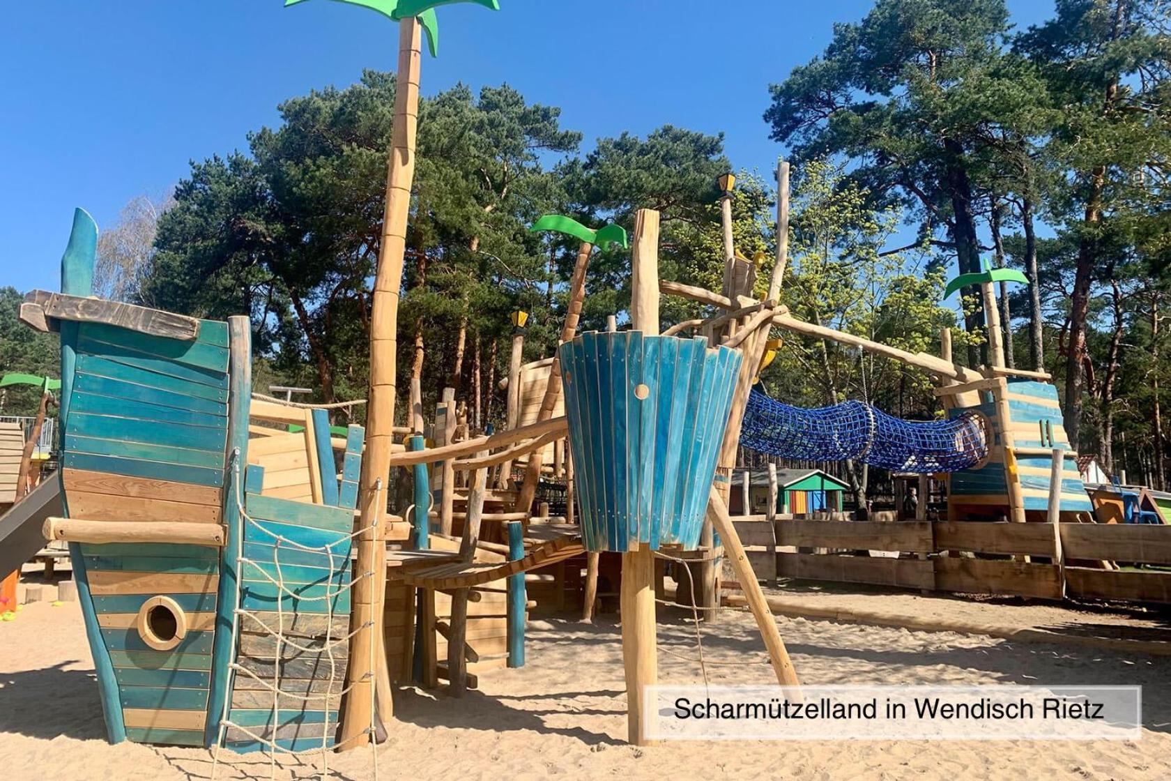 Modernes Ferienhaus Mit 3 Schlafzimmern In Der Naehe Vom Scharmuetzelsee Wendisch Rietz Luaran gambar