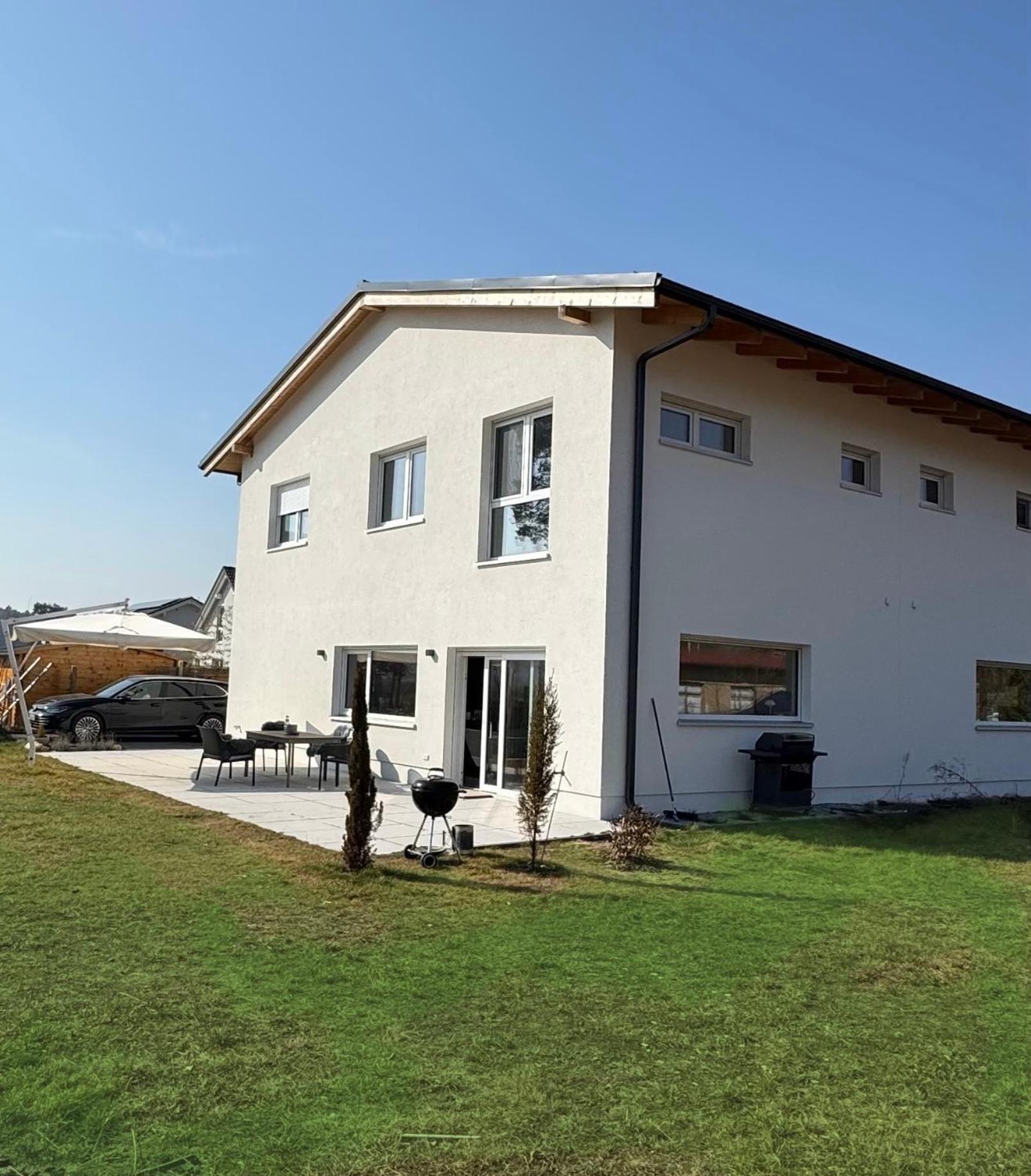 Modernes Ferienhaus Mit 3 Schlafzimmern In Der Naehe Vom Scharmuetzelsee Wendisch Rietz Luaran gambar